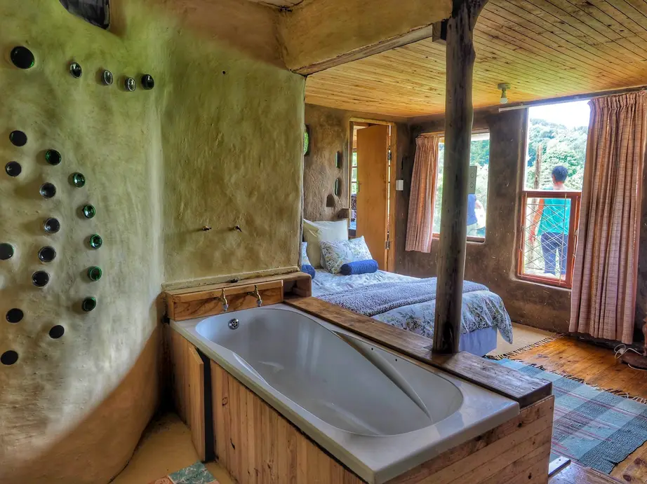 Eco Fox Den bath bedroom